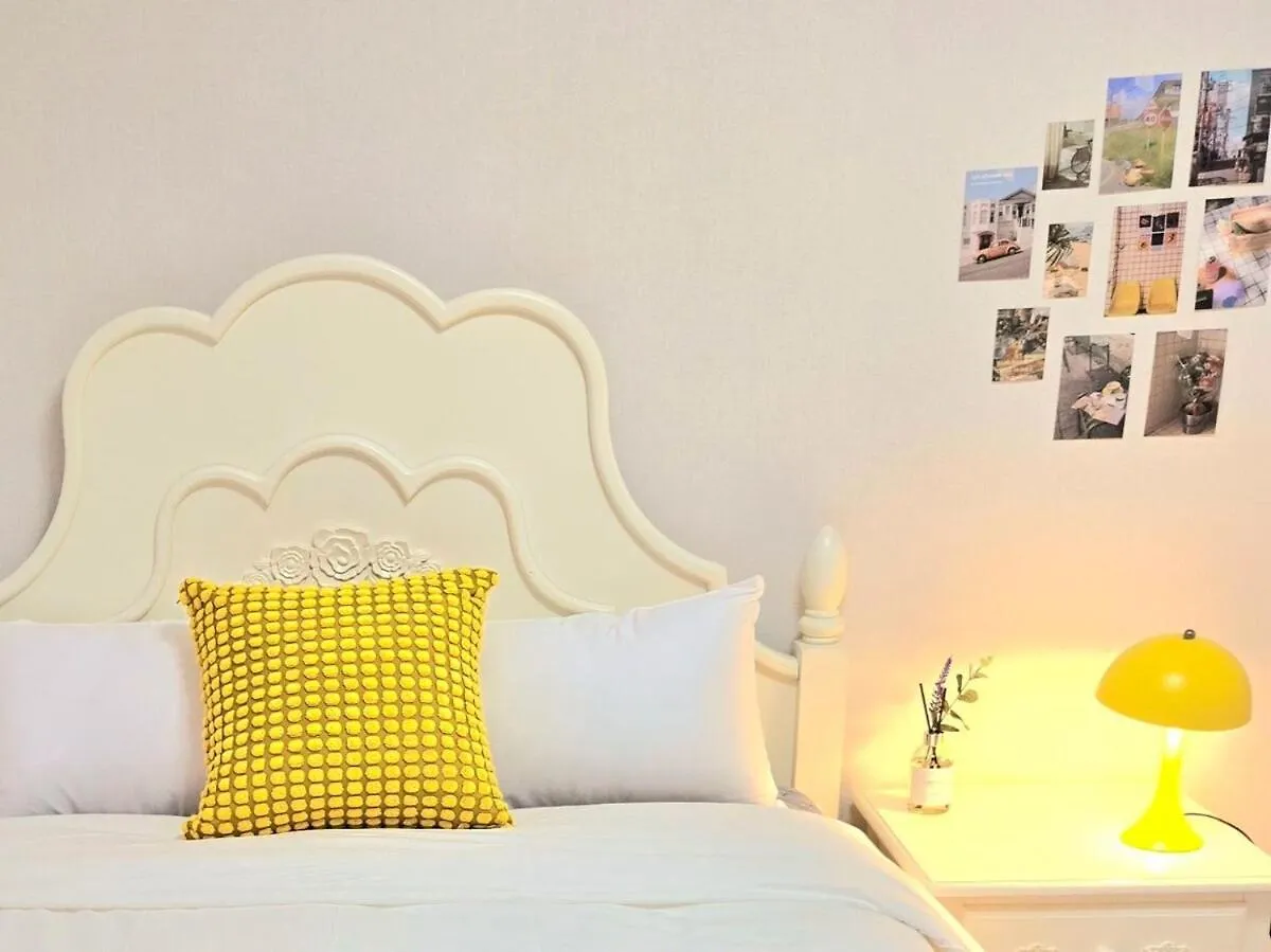 Lalala House Apartment Busan